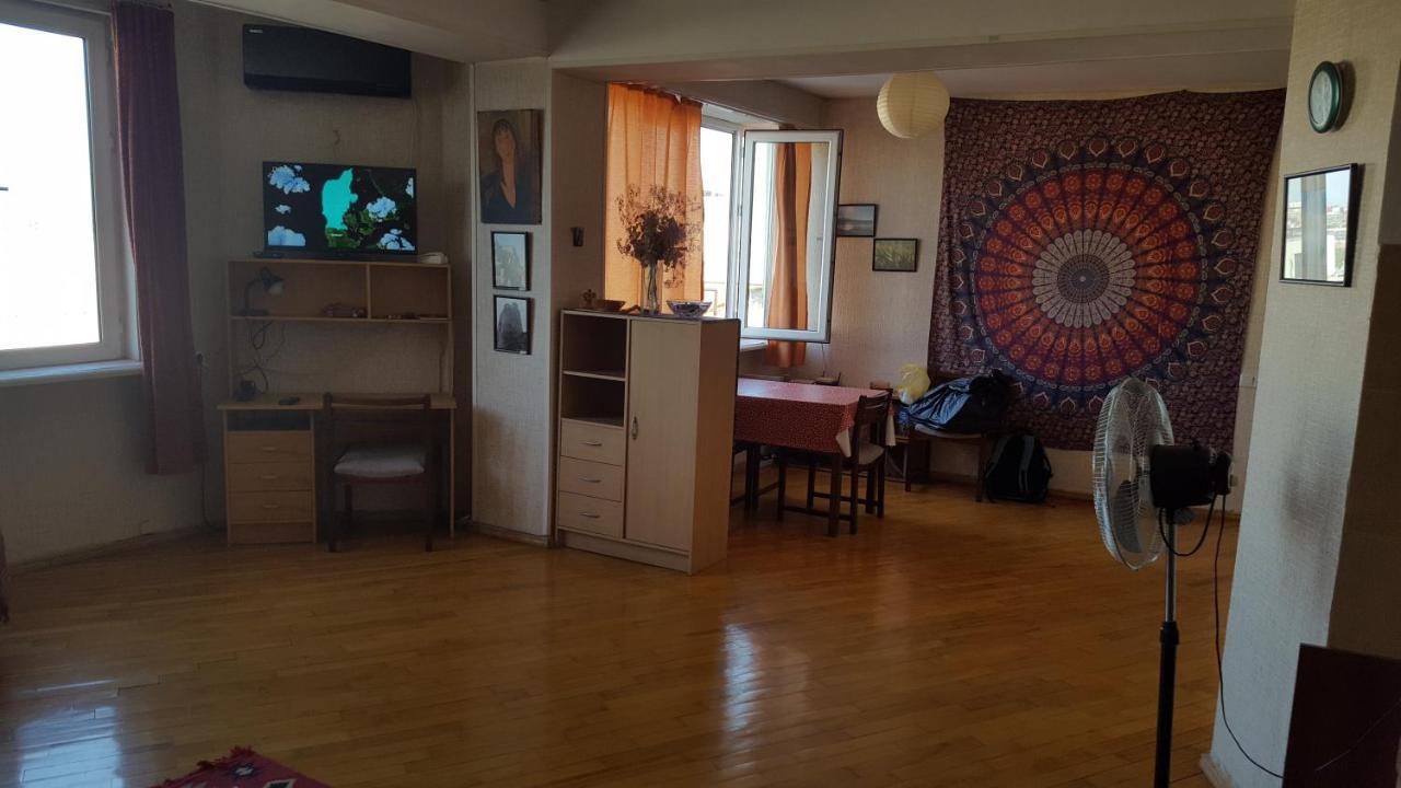 Good Apartment Tiflis Exterior foto